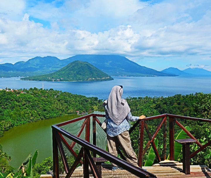 Paket Tour Pulau Ternate dan Tidore 3 Hari 2 Malam (3H2M)