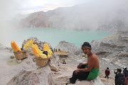 Penambang ijen_Campatour