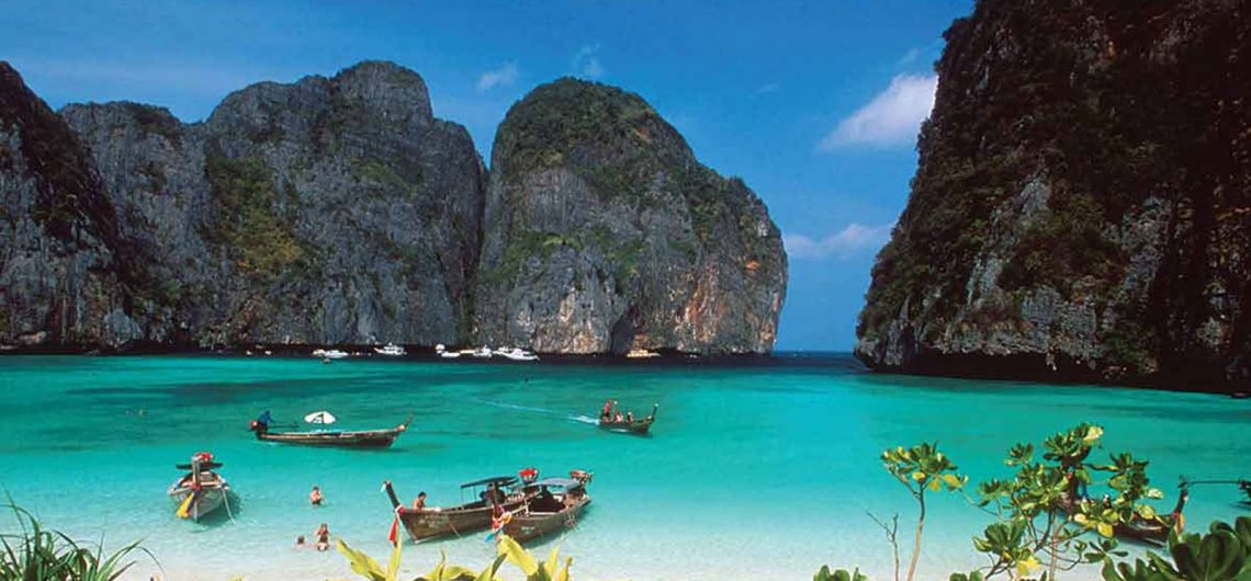 Region Maluku_Campatour