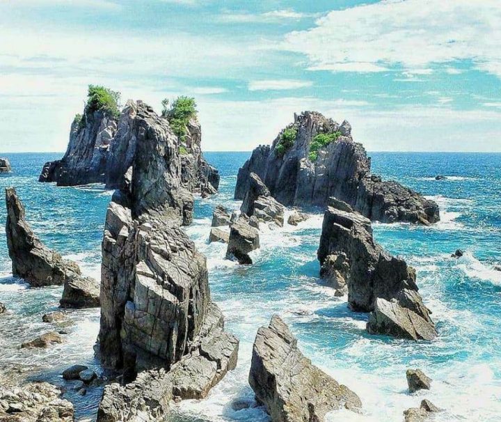 Paket Tour Kelumbayan Gigi Hiu 3 Hari 2 Malam (3H2M)