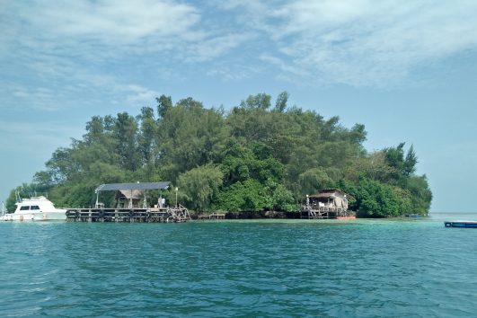 Paket Tour Pulau Macan 2 Hari 1 Malam (2H1M)
