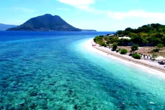 Paket Tour Pulau Alor 2 Hari 1 Malam (2H1M)