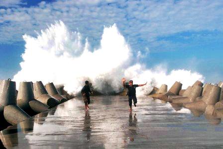 Pantai Glagah, harga tiket, fasilitas, dan rute