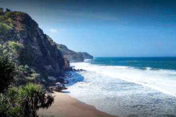 Informasi Lengkap Tentang Pantai Seruni, yang Masih Sepi !