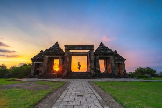 Ratu Boko Penuh Keindahan dan Sejarah