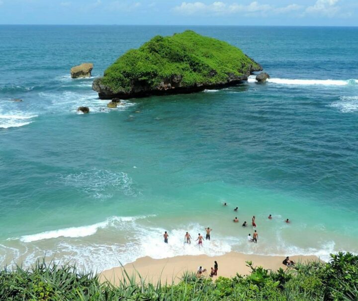 Pantai Ngandong