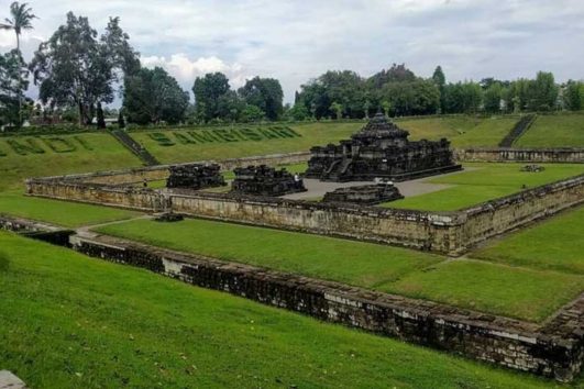 Candi Samisari