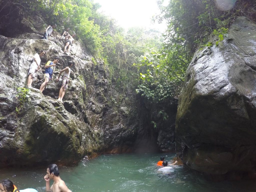 Curug Leuwi Cepet
