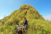 Paket Hiking Gunung Batu Jonggol dan Curug Ciherang
