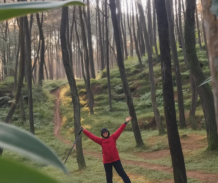 Trekking Gunung Pancar & Bukit Paniisan