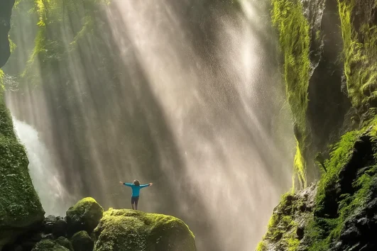 Trekking Bogor 1 Hari: Curug Payung dan Curug Walet