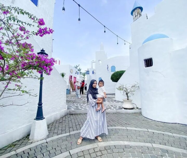 Santorini Jogja, Tempat Instagramable Idaman para Anak Muda