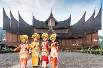 Paket Tour Wisata Padang 2025