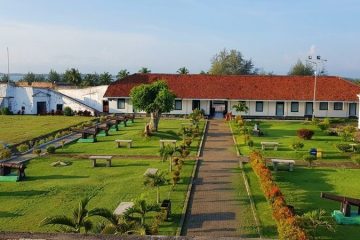 Paket Tour Bengkulu 2 Hari 1 Malam (2H1M)