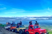 Paket Jeep Offroad Sungai dan Candi Cetho