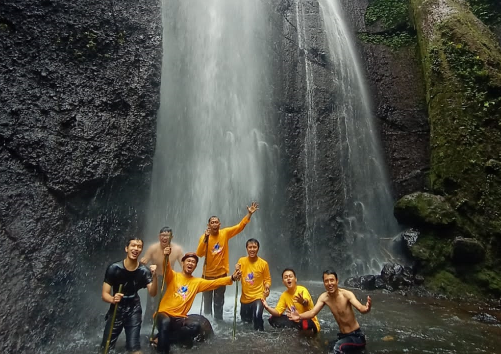 Trekking Curug Nangka, Curug Daun dan Curug Kawung