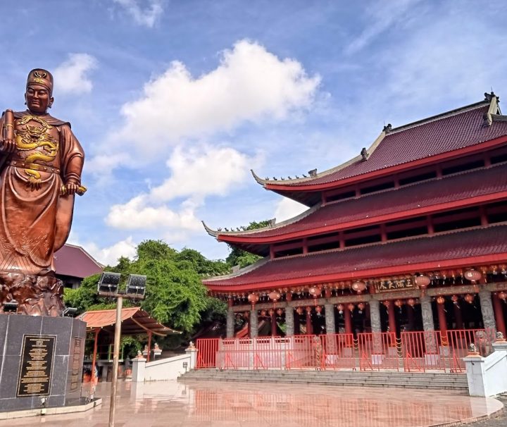 Paket Tour Semarang 1 Hari: Lawang Sewu, Sam Po Kong dan Pagoda Avalokitesva