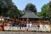 Paket Tour Cirebon 3 hari 2 Malam (3H2M)