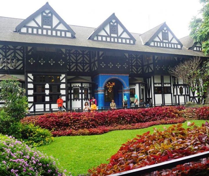 Paket Tour Bandung 1 Hari: The Great Asia Africa, Kota Mini Dan Farmhouse Lembang