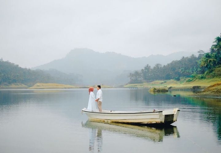 Paket Tour Jogja 1 Hari: Pantai Glagah, Kalibiru Dan Waduk Sermo