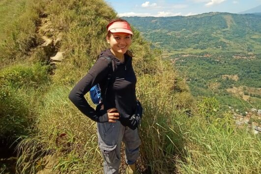 Paket Hiking Gunung Batu Jonggol 1 Hari