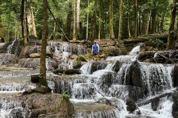 Paket Tour Luwuk Banggai 1 Hari: Air Terjun Mokokawa