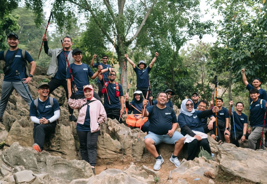 Telkomsel Gathering Trekking Sentul Telkomsel