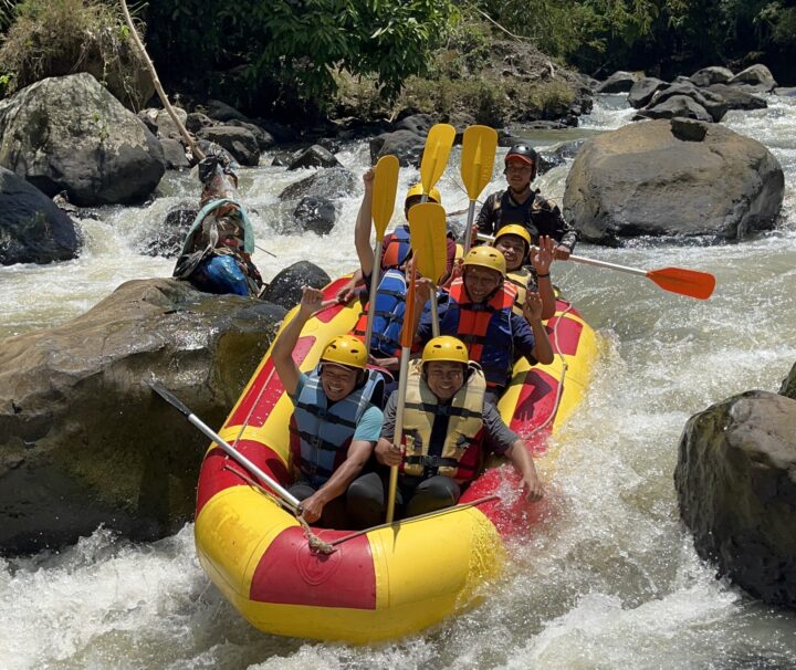 Rafting Cisadane dan Inflateballon