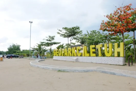 One Day Trip Sukabumi: Geopark Cileteuh