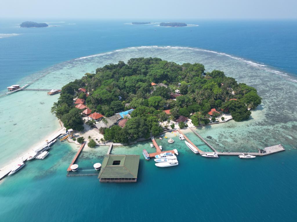 Paket Tour Pulau Pramuka 3 Hari 2 Malam (3H2M): Speedboat