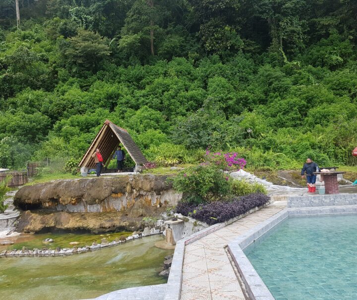 Paket Tour Pangalengan 1 Hari: Air Panas Cibolang dan Nuansa Riung Gunung