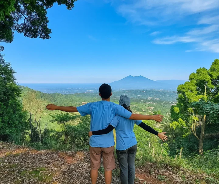 Trekking Gunung Ciung