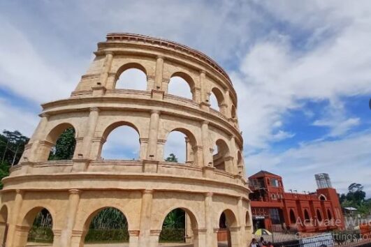 pictnig land jogja campa tour
