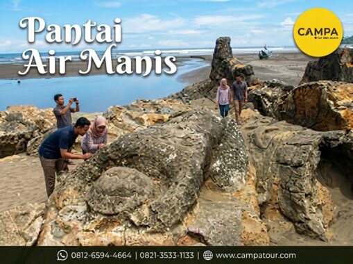 Pantai Air Manis dalam paket Tour Wisata padang bersama Campa Tour