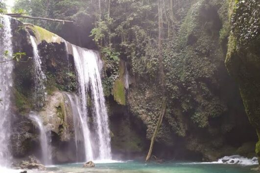 air terjun laumarang