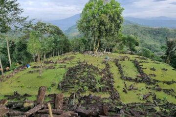 gunung padang