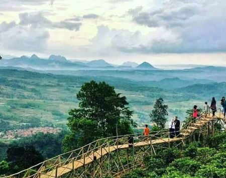 Bukit Panenjoan Purwakarta