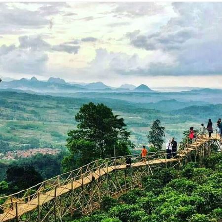Bukit Panenjoan Purwakarta
