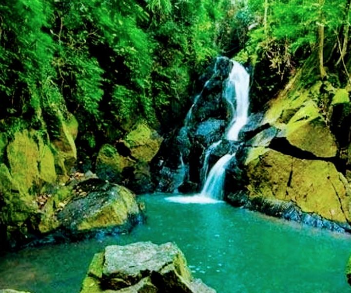 Paket Tour Wisata Air Terjun Pria Laot Sabang Bersama Campa Tour