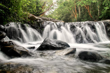 Paket Tour Wisata Batu Mentas Belitung Bersama Campa Tour