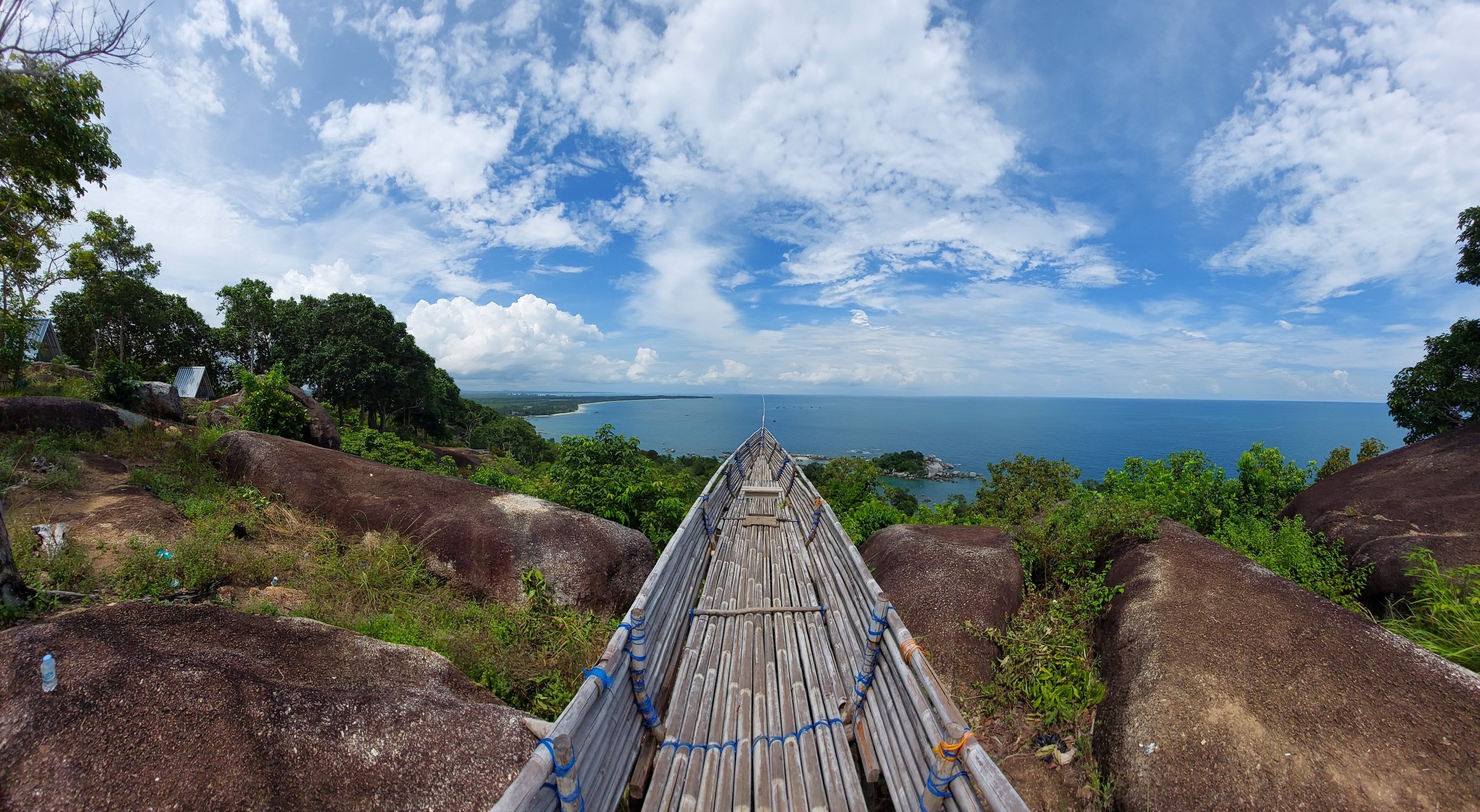 Paket Tour Wisata Bukit Pala Bangka Bersama Campa Tour