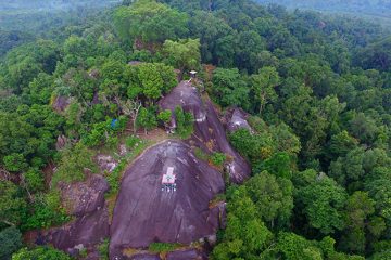 Paket Tour Wisata Bukit Peramun Belitung Bersama Campa Tour