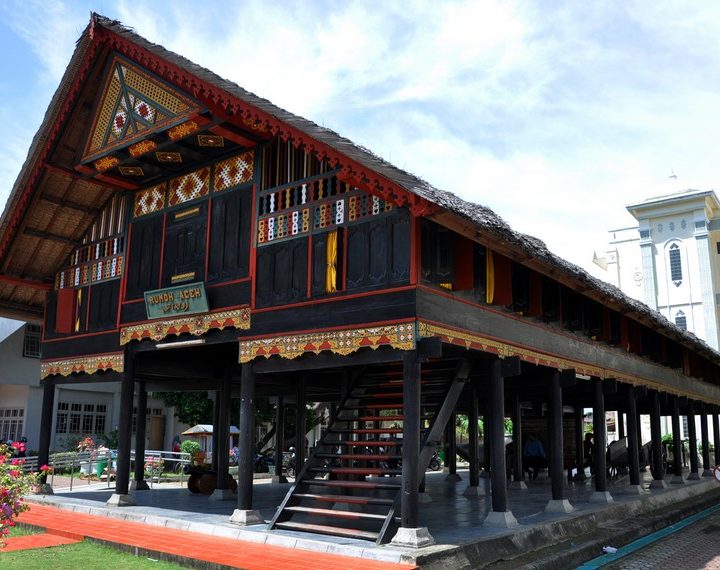 Paket Tour Wisata Museum Aceh Bersama Campa Tour