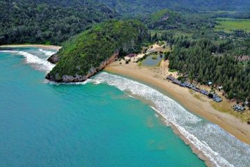 Paket Tour Wisata Pantai Lampuuk Banda Aceh Bersama Campa Tour