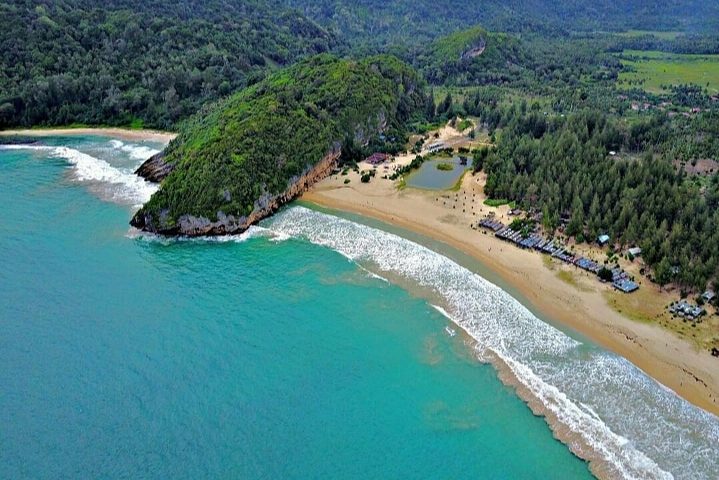 Paket Tour Wisata Pantai Lampuuk Banda Aceh Bersama Campa Tour