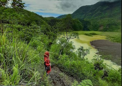 Gunung Galunggung Tasikmalaya